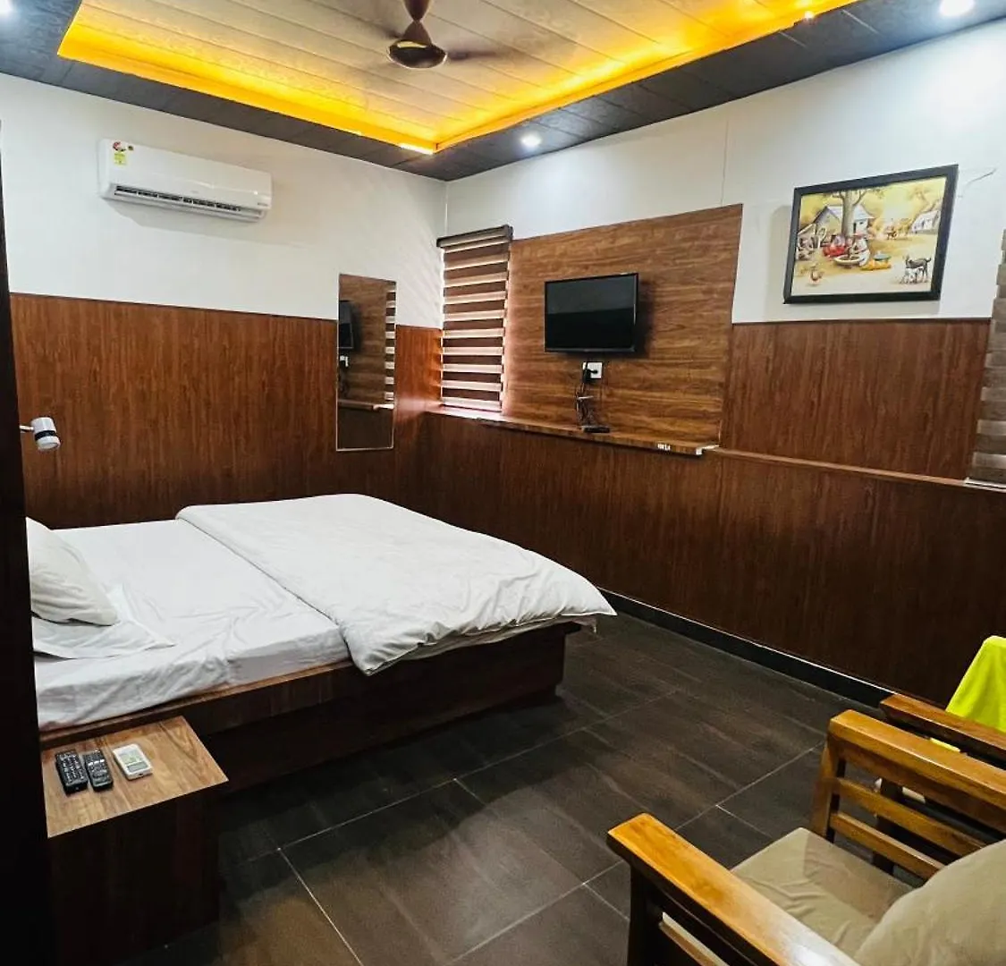 Hotel Ambani Zirakpur